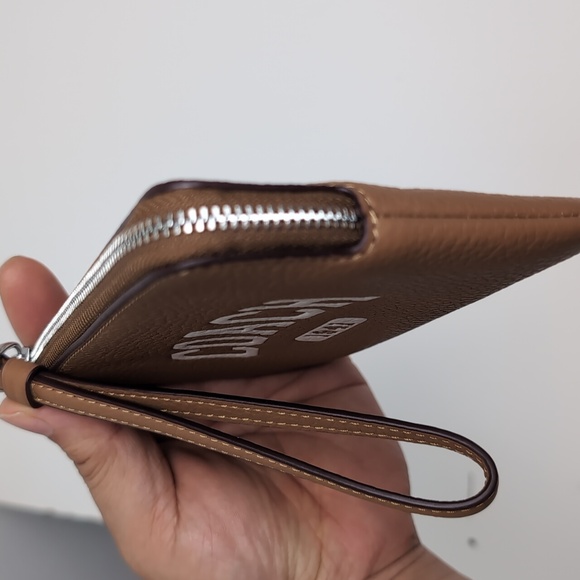 Coach CR393 Corner Zip Wristlet With Varsity Silver/Light Saddle - Picture 3 of 12